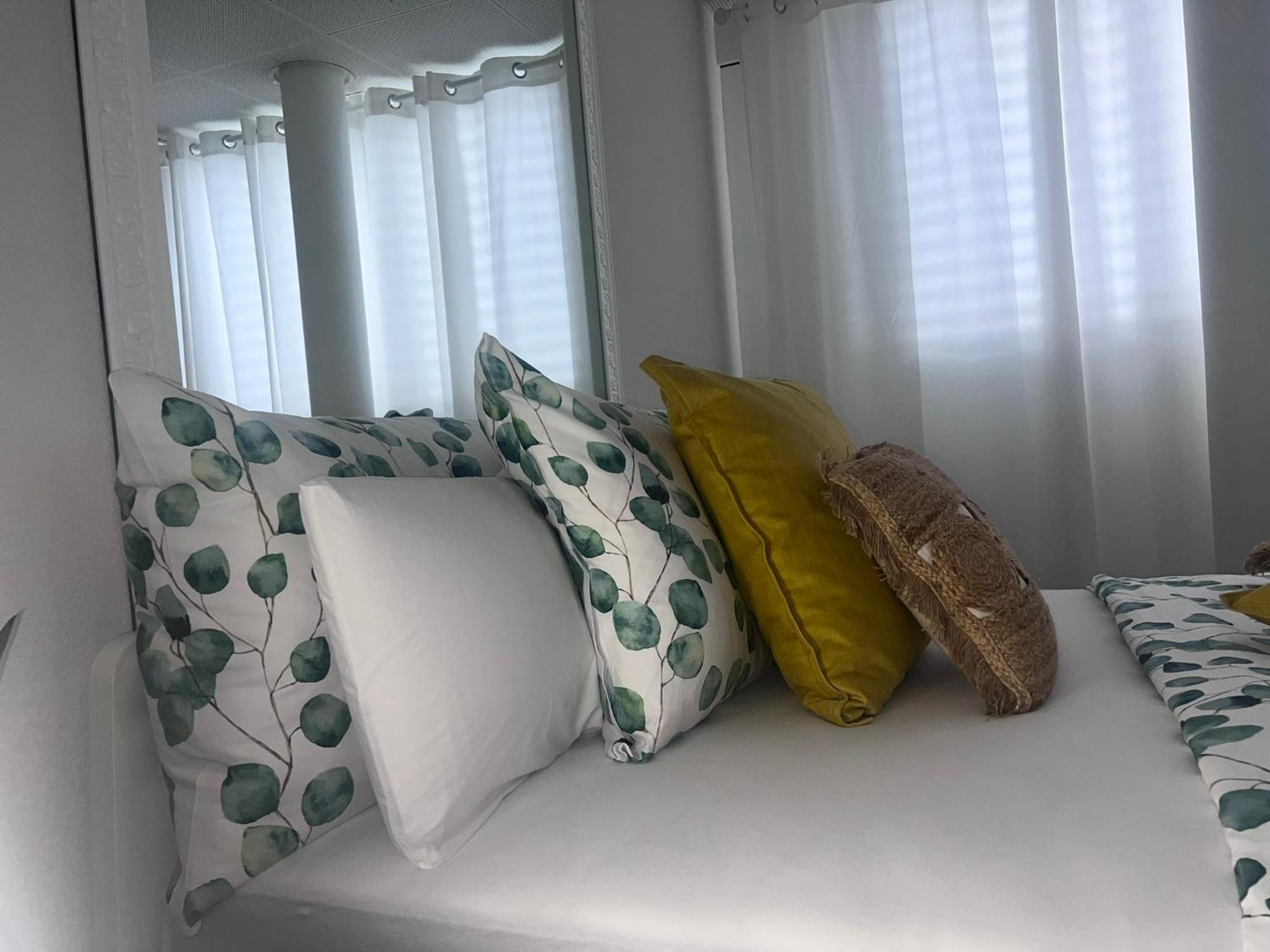 Business Sleeping Place 罗勒 外观 照片